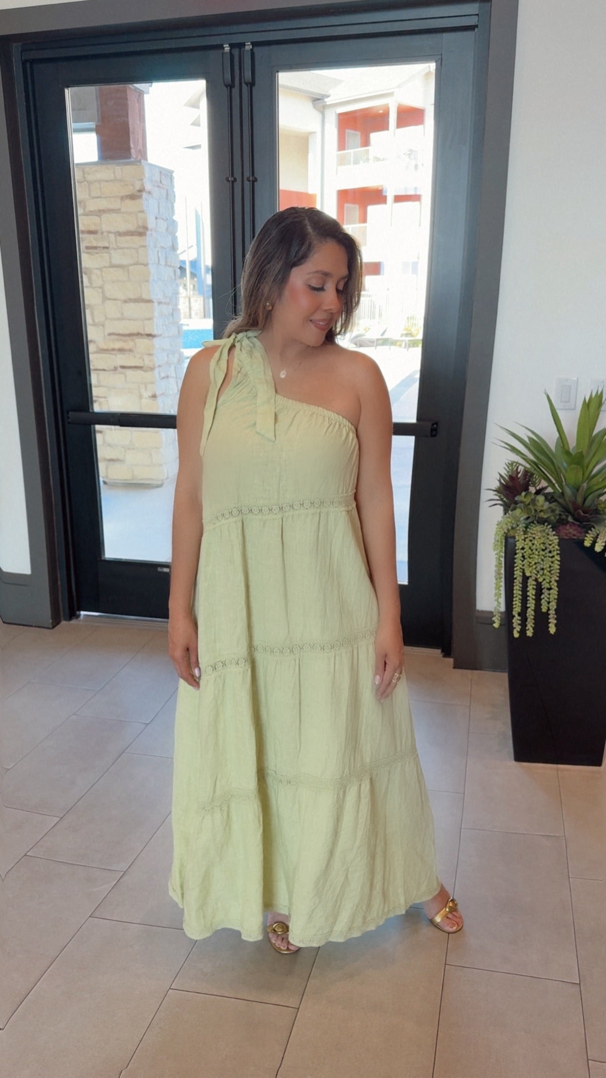 Linen Dress Medio Hombro